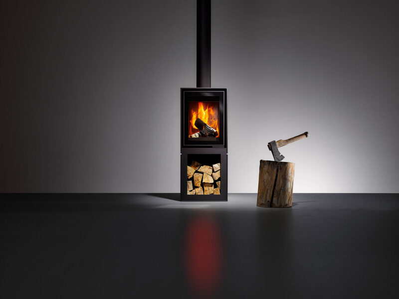 F1 BOX 40 c met houtopslagmodule met glazen deur