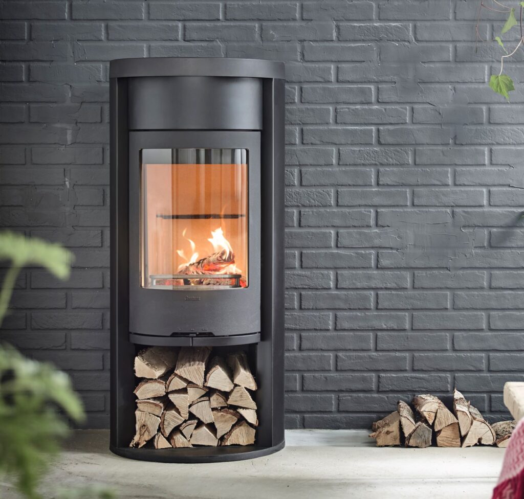 Contura 620 with front cover