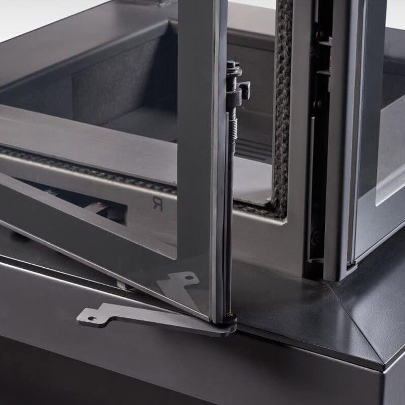 rocal-giselle-90-glass-door-close-up