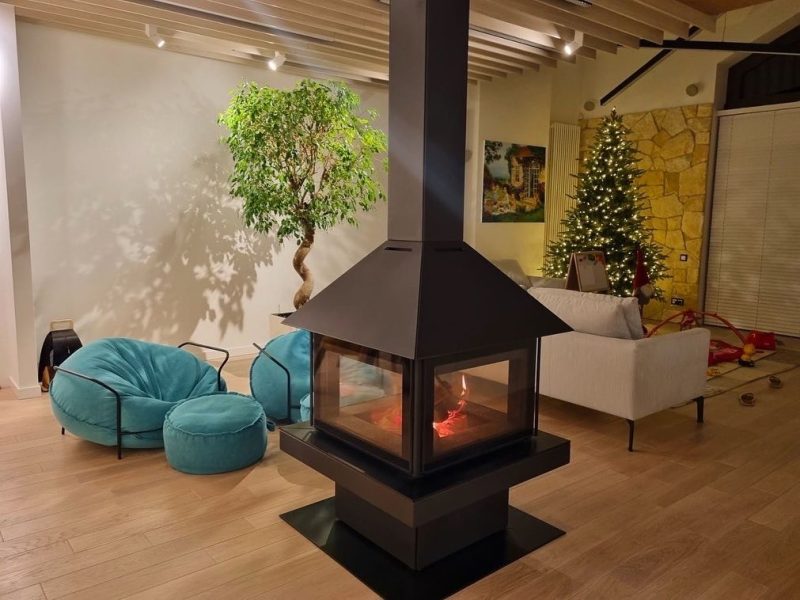 rocal-giselle-90-in-living-room