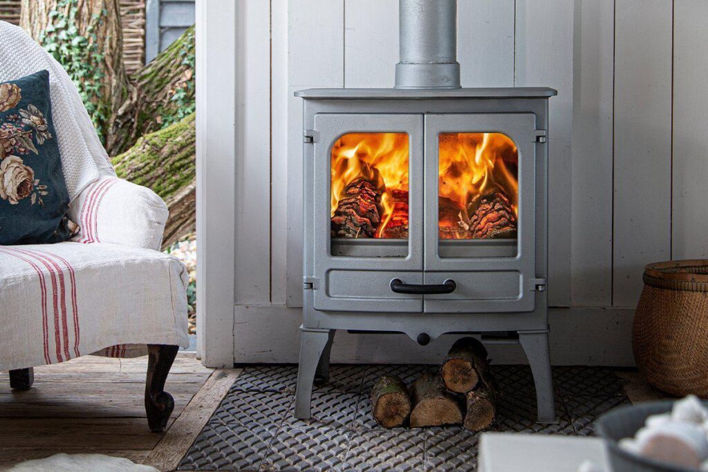 This image has an empty alt attribute; its file name is wood-burning-stoves-london-1024x683.jpg