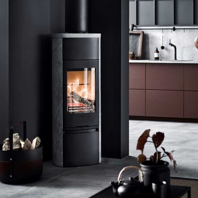 Contura 890T Style in black lifestyle