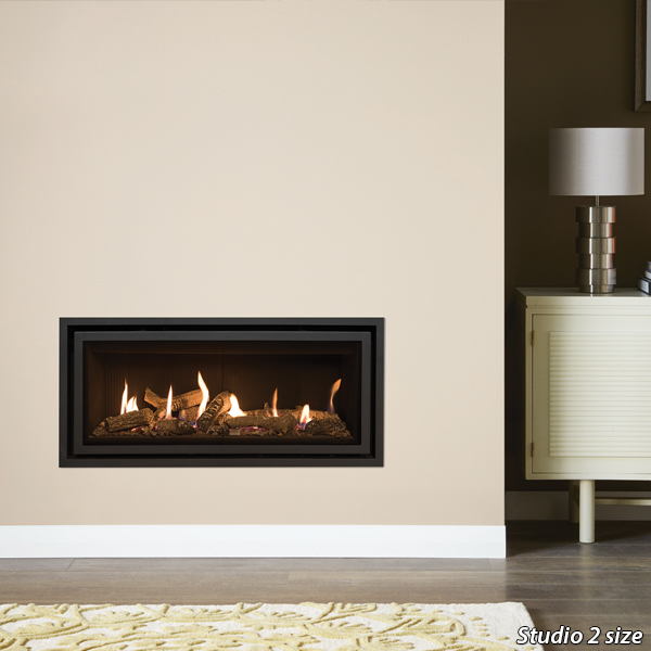 Gazco Studio 2 Edge Balanced Flue Cream Wall Logs Black Glass Linings