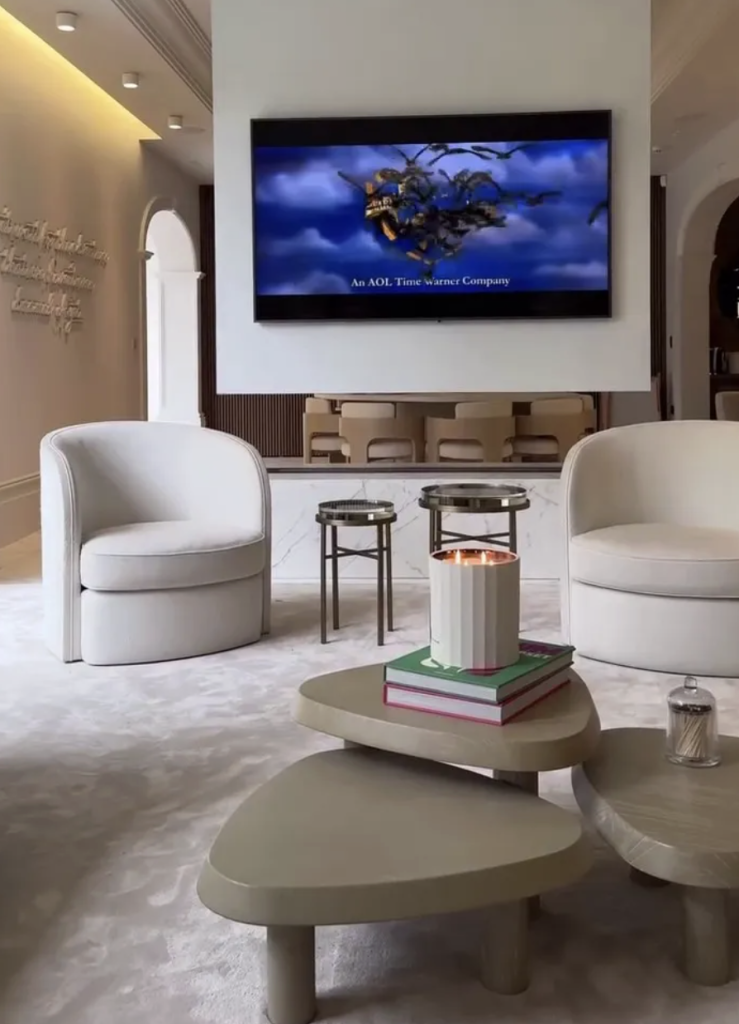 Molly Mae Bedroom Fireplace